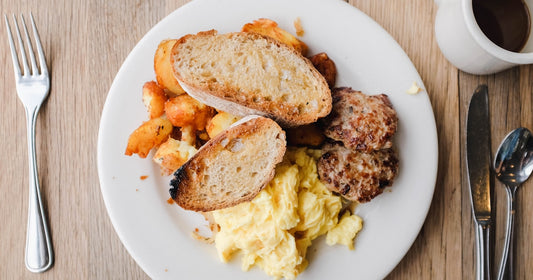 Spicy seasoned pecans with red pepper flakes